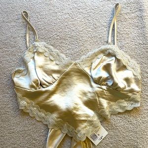 NWT forever 21 gold tie crop top